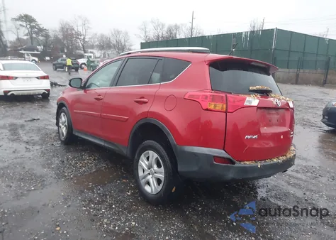 2015 Toyota Rav4 Le z USA, uszkodzony, nr VIN 2T3BFREVXFW336341